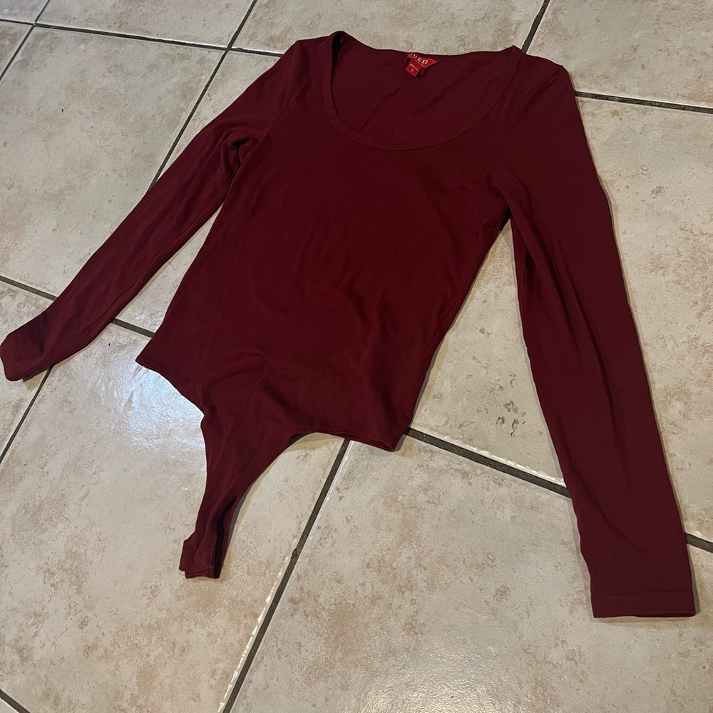 GUESS MAROON BODYSUIT